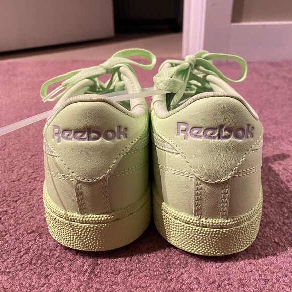 Reebok Women's Club MEMT Sneaker - Picture 4 of 6